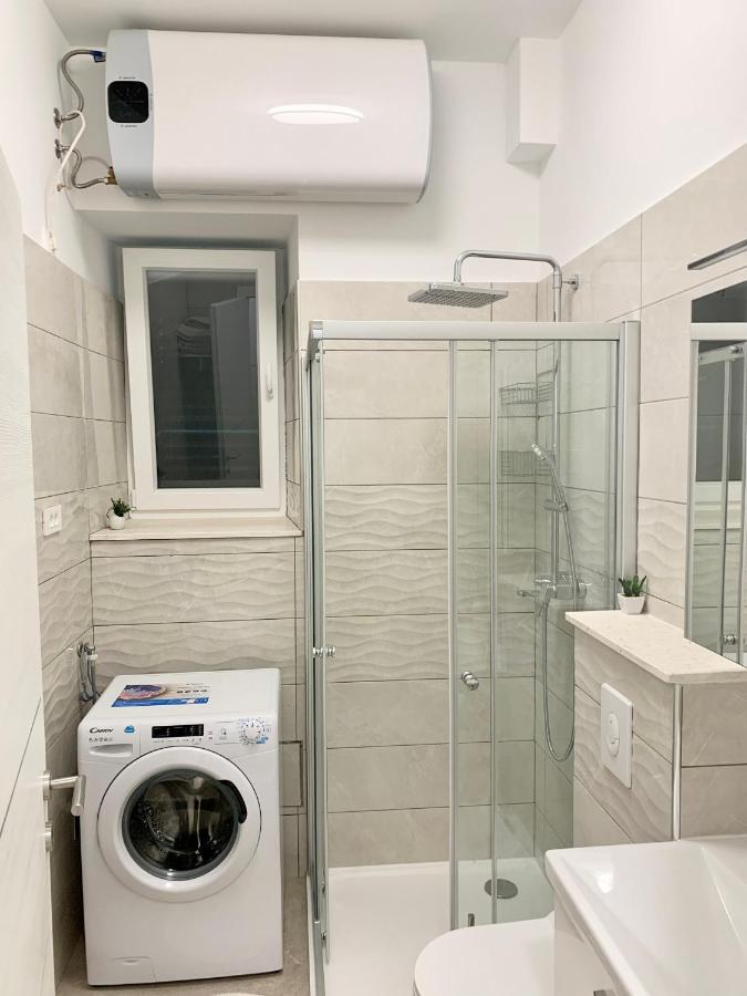 Beach Apartments Lili Σπλιτ Εξωτερικό φωτογραφία
