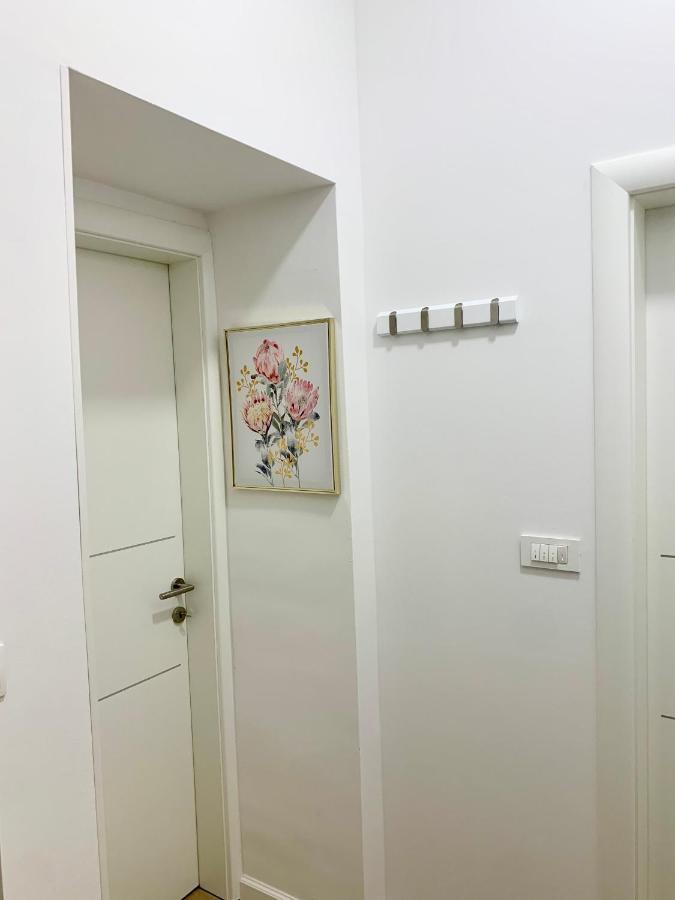 Beach Apartments Lili Σπλιτ Εξωτερικό φωτογραφία